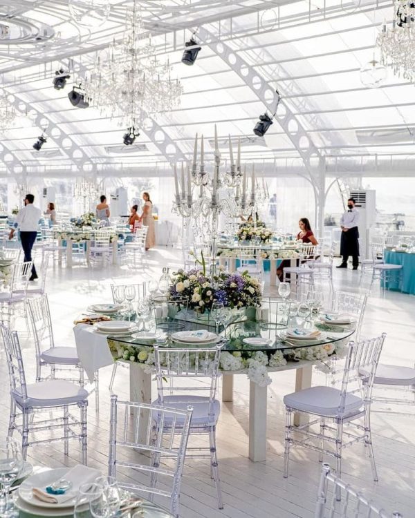 Banquet hall tent